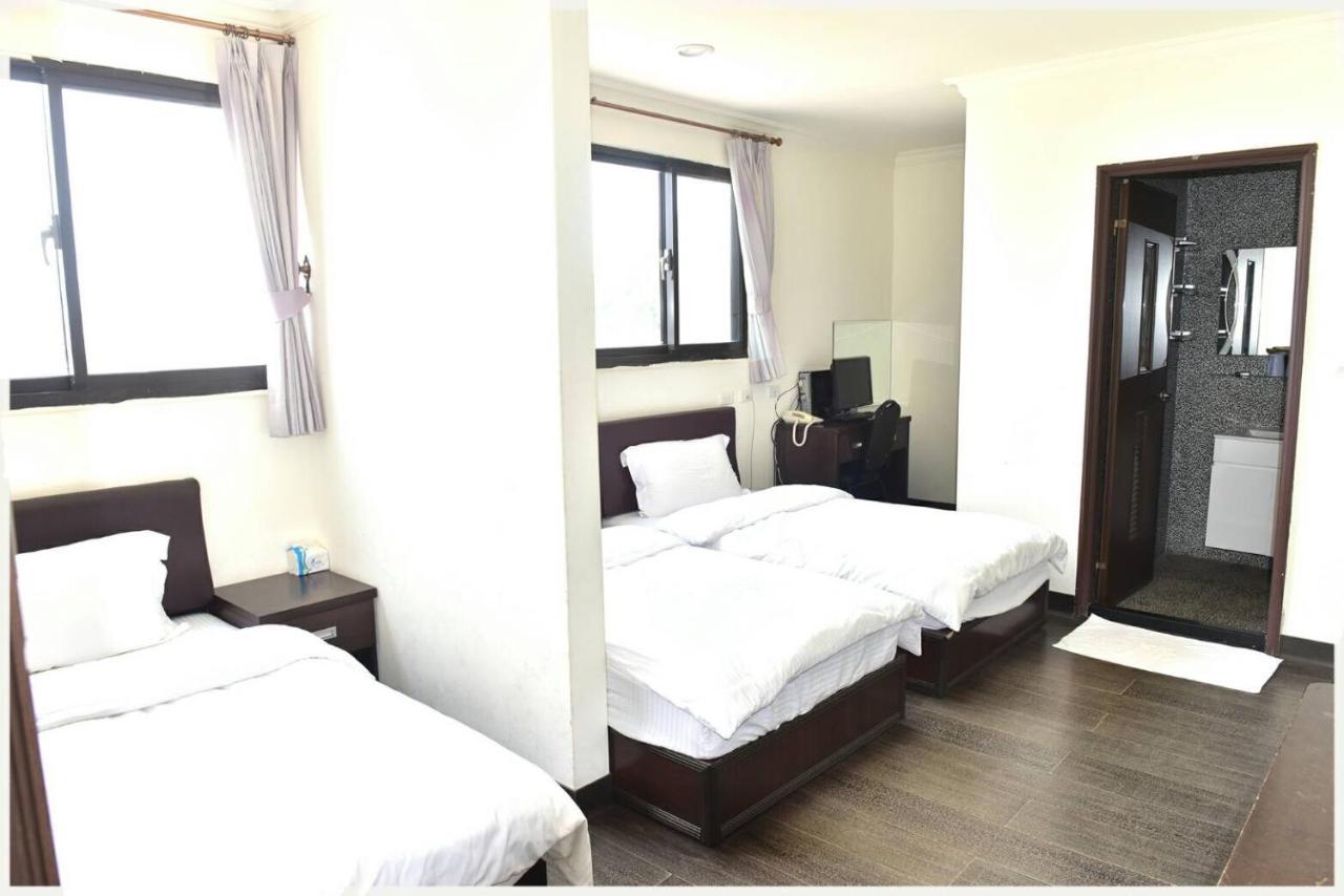 Lian-Yuan Homestay No. 1 난간 외부 사진